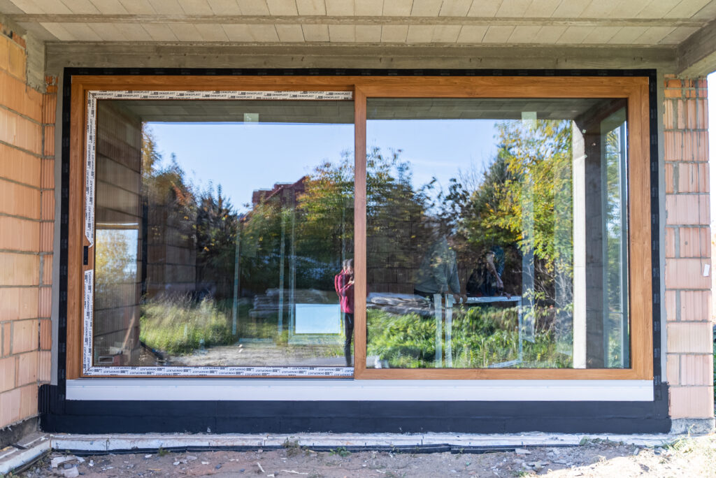 montaż okien tarasowych