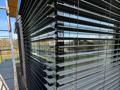 montaż rolet narożnych