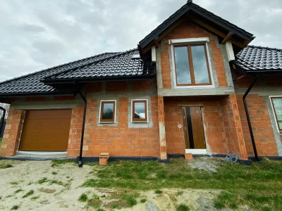 realizacja-montazu-stolarki-okiennej-zyrakow